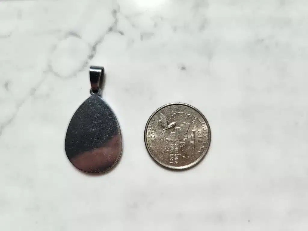 Hand Painted Pendant Necklace 060
