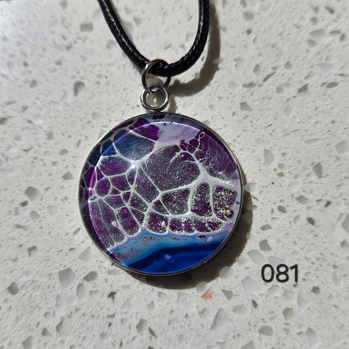 Hand Painted Pendant Necklace 081