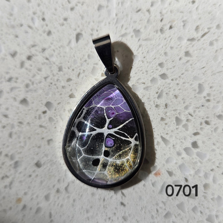 Hand Painted Pendant (Teardrop) - 0701